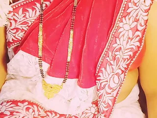 Ultra-cute Rose's Indian economize on hooks up in the apartment