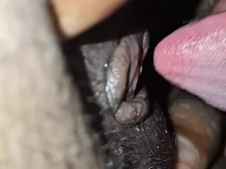Auspicious Desi bhabhi Chat is a super-fucking-hot COUGAR who enjoys inhaling with the addition of deep pounding