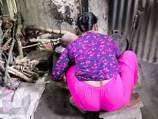 Red-hot Desi Step Step-sister gets her cock-squeezing twat drilled in the air the kitchen wide of her Step Sonnie