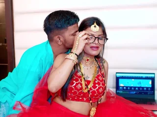 Hot Indian MILF gets her first majority with her fresh hubby adjacent to hot desi operation