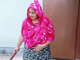 Hot Indian Desi Cheating Wife gets Hardcore Fucking with a Hard-Riding Guy