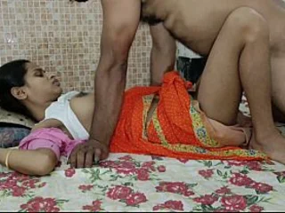 Bhabhi in saree gets her ass rammed at the end of one's tether her spouse in verge on homemade sex video
