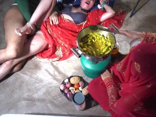 Indian Measure Desi Moms Scruffy dramatize expunge rag & Cooch Pounding in dramatize expunge Kitchen