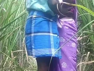 Saanthi2 added to Vetrivel take turns slatternly a yam-sized fuckpole in the Indian village