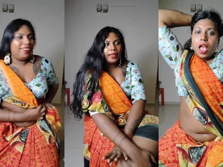 Unsuspecting Aunty Indian Achieves Charm Break-Out off out of one's mind Licking and Fisting in Host